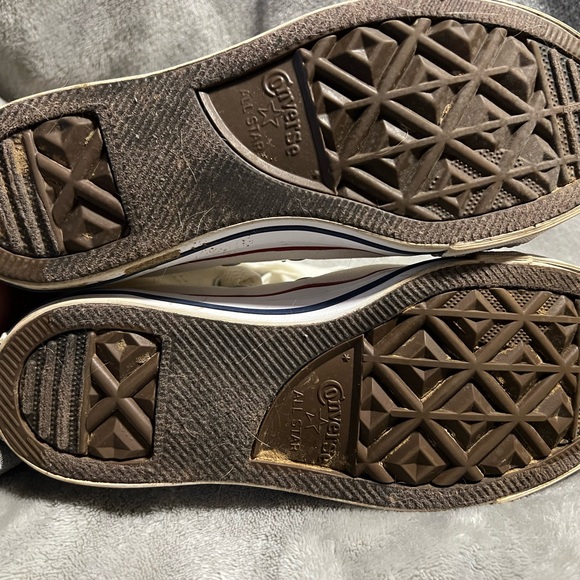 Women’s Size 8 Shoes- Converse and Vans - Picture 9 of 11